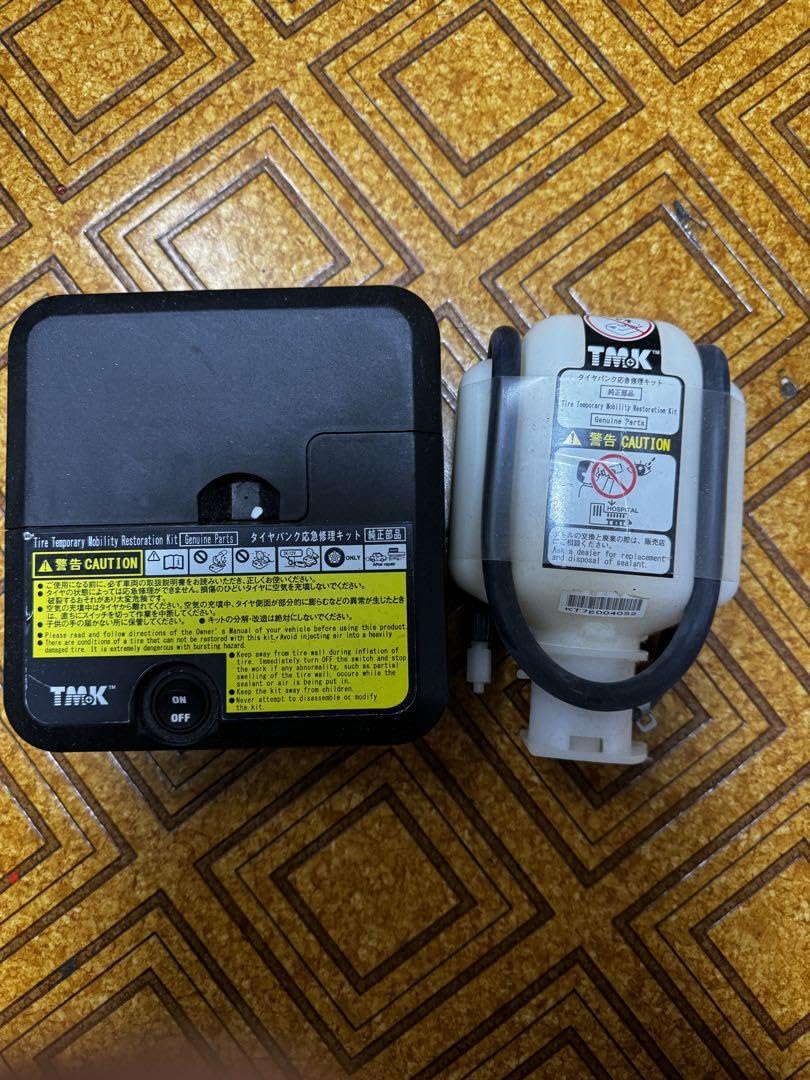 Amazon.co.jp: トヨタ 純正 パンク修理キット : おもちゃ